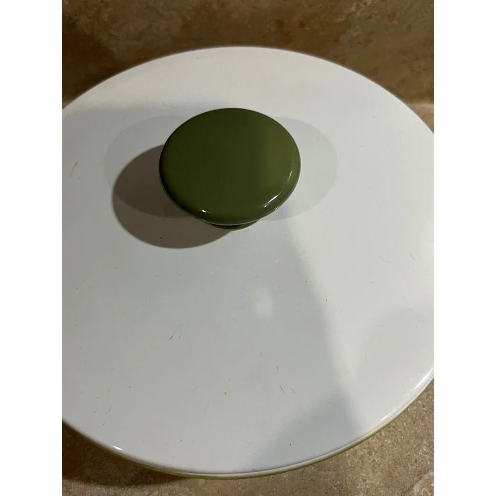 Vintage Corning Ware P-701-B Avocado Green 1 Quart Round Casserole Dish with Lid